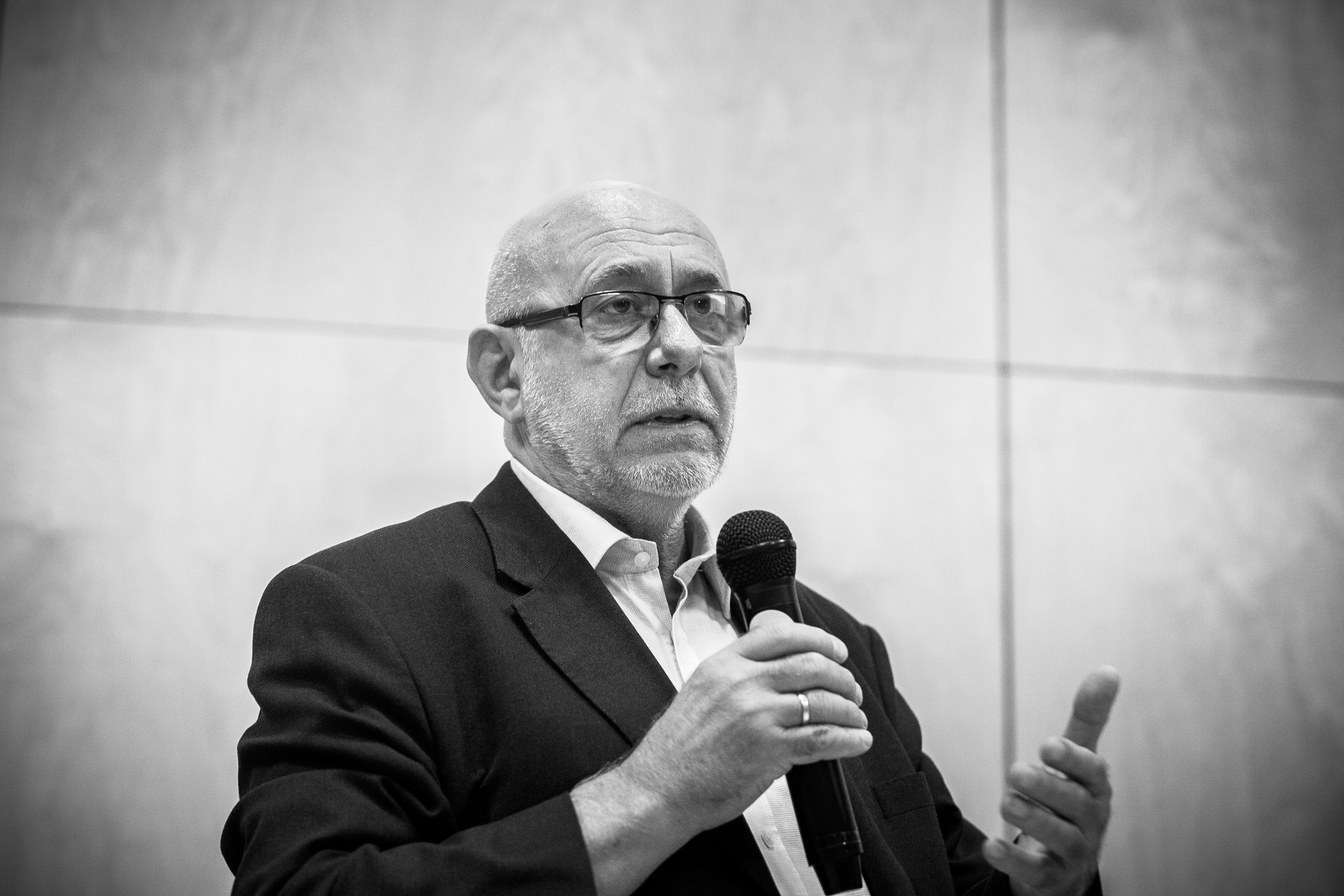 Prof. J. Szmidt 2026